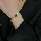 Oval Green Crystal Pendant Necklace Complete Set